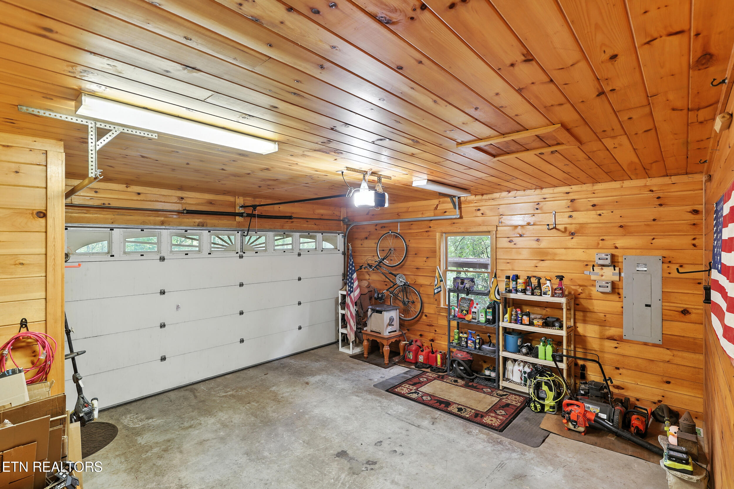 1730 Ridge Court Walland, TN 37886 - Photo 41 of 43 047