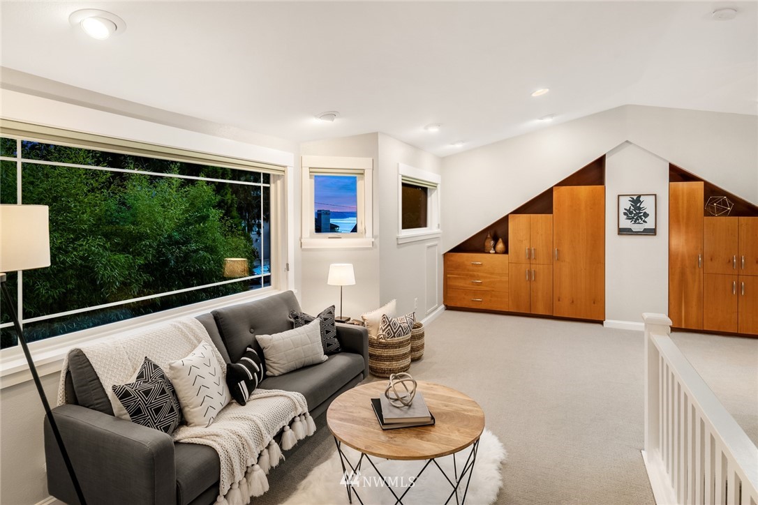 6979 47th Avenue Southwest Seattle, WA 98136 - Photo 18 of 31 Gallery Image 18
