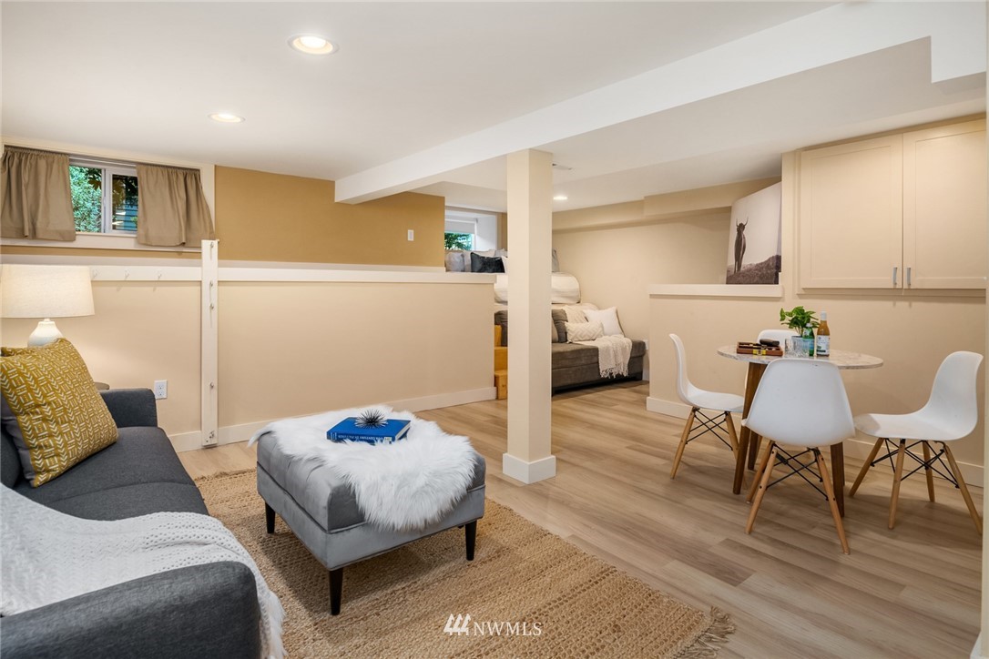 6979 47th Avenue Southwest Seattle, WA 98136 - Photo 25 of 31 Gallery Image 25