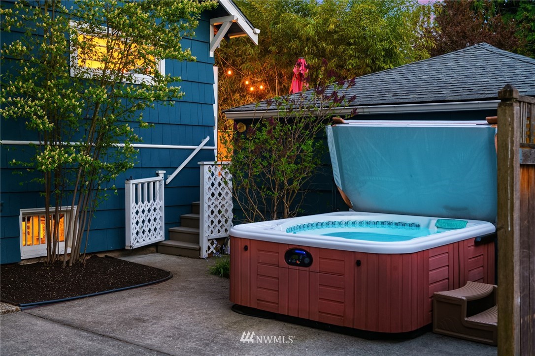 6979 47th Avenue Southwest Seattle, WA 98136 - Photo 26 of 31 Gallery Image 26