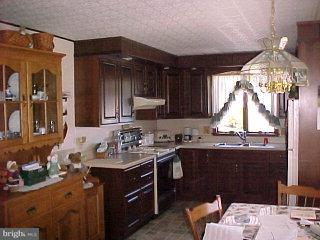 922 Mt Zion Road Lebanon, PA 17046 - Photo 3 of 5 Gallery Image 3