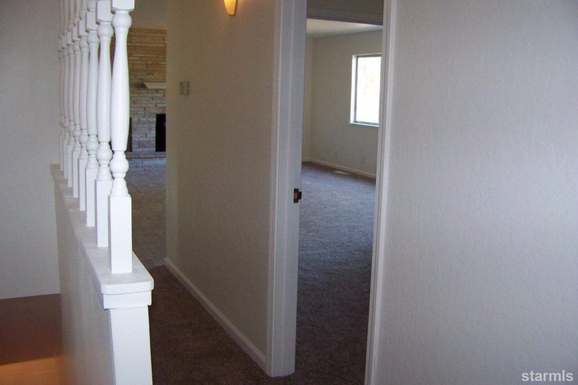 165 Pinion Road Markleeville, CA 96120 - Photo 26 of 34 a view of a bathroom