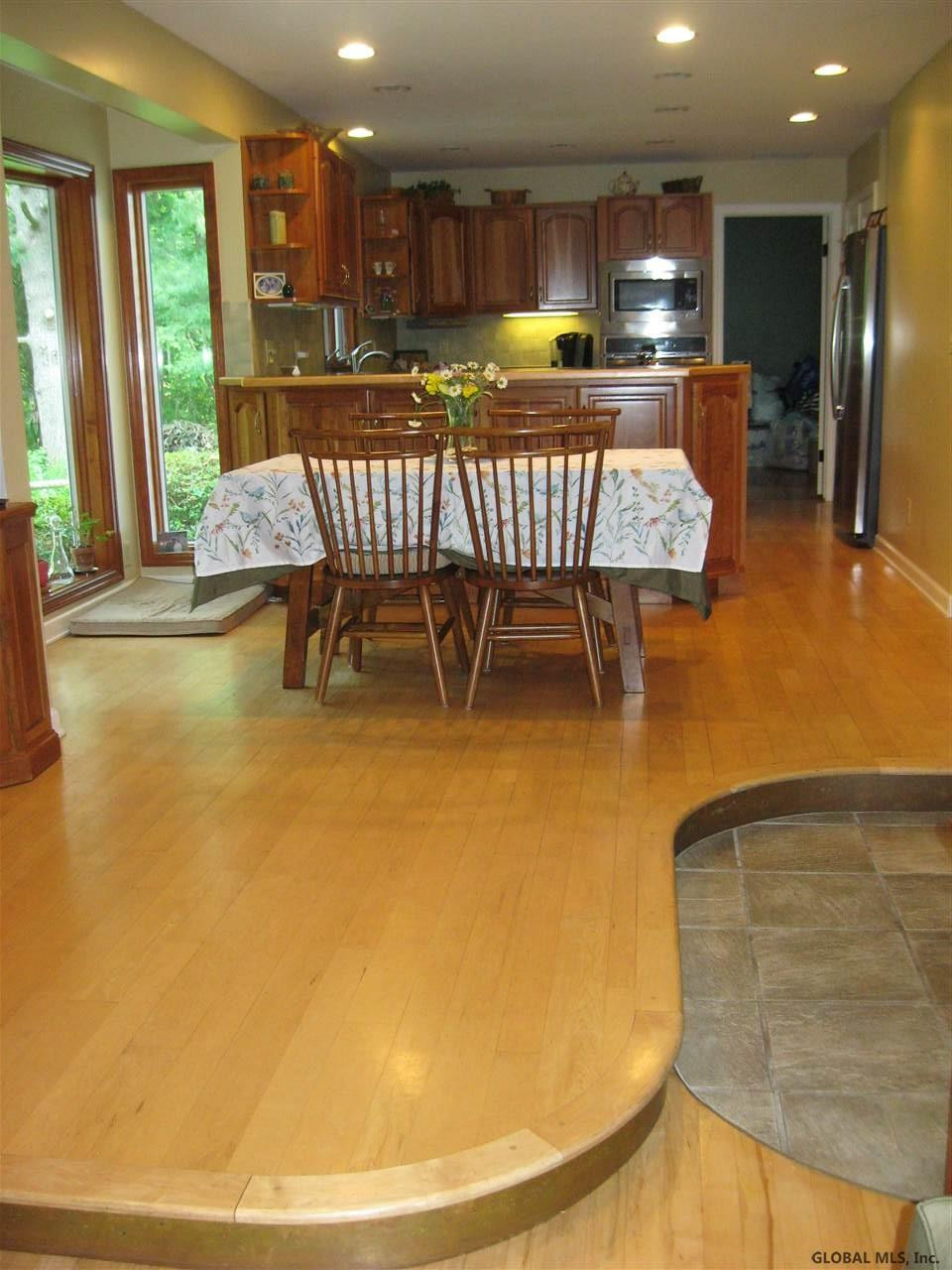 26 Crow Ridge Road Voorheesville, NY 12186 - Photo 13 of 60 Photo 13