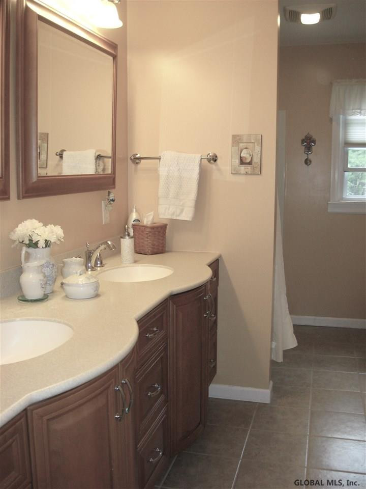 26 Crow Ridge Road Voorheesville, NY 12186 - Photo 32 of 60 Photo 32