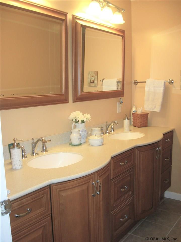 26 Crow Ridge Road Voorheesville, NY 12186 - Photo 34 of 60 Photo 34