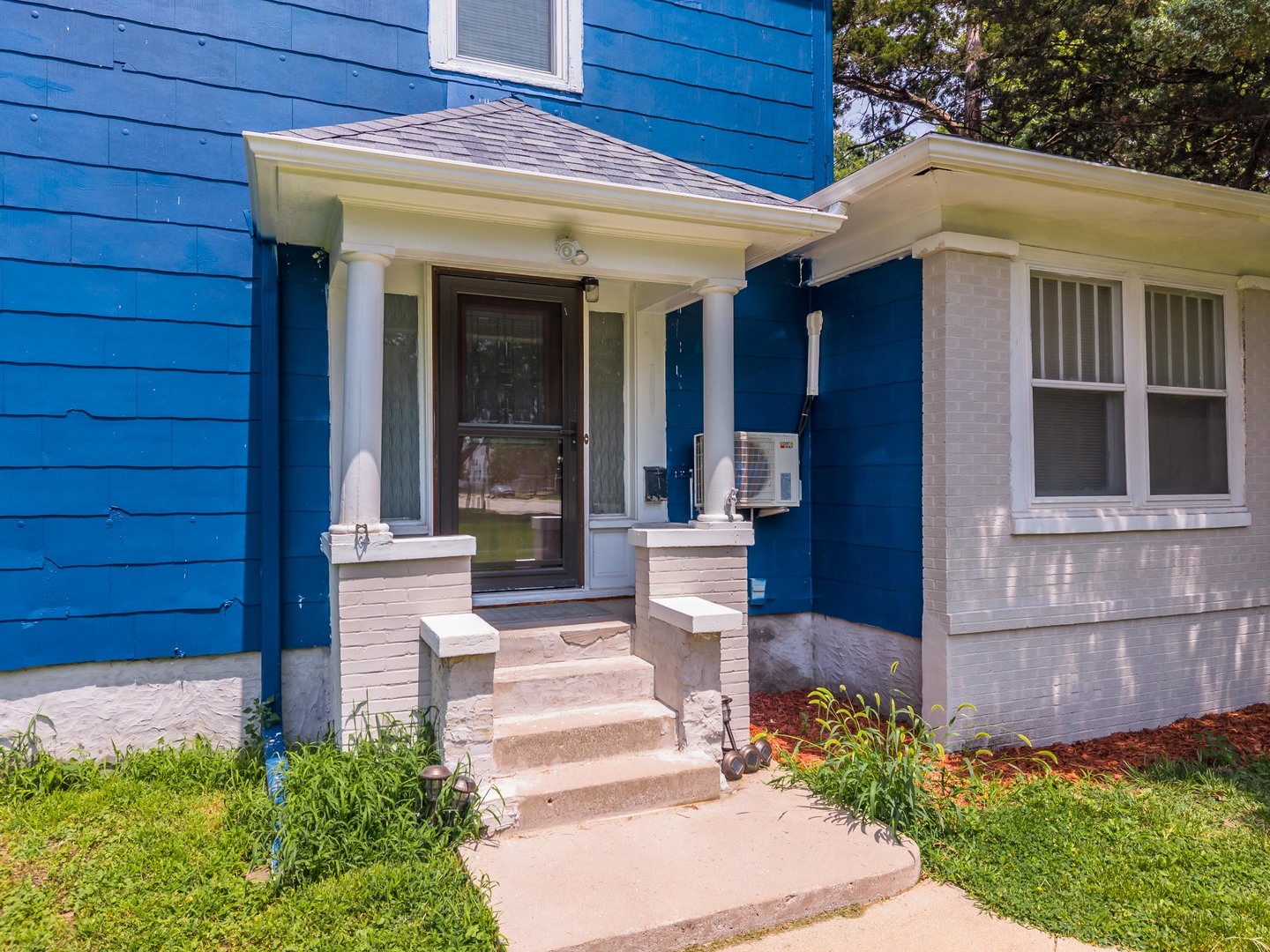 615 North Chicago Street Pontiac, IL 61764 - Photo 6 of 44