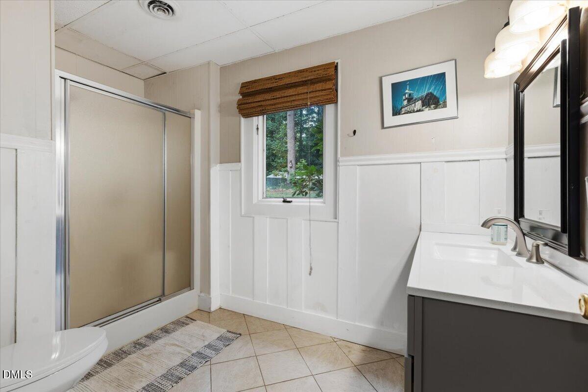 4809 Will-O-Dean Road Raleigh, NC 27616 - Photo 75 of 81 Basement apartment full bathroom