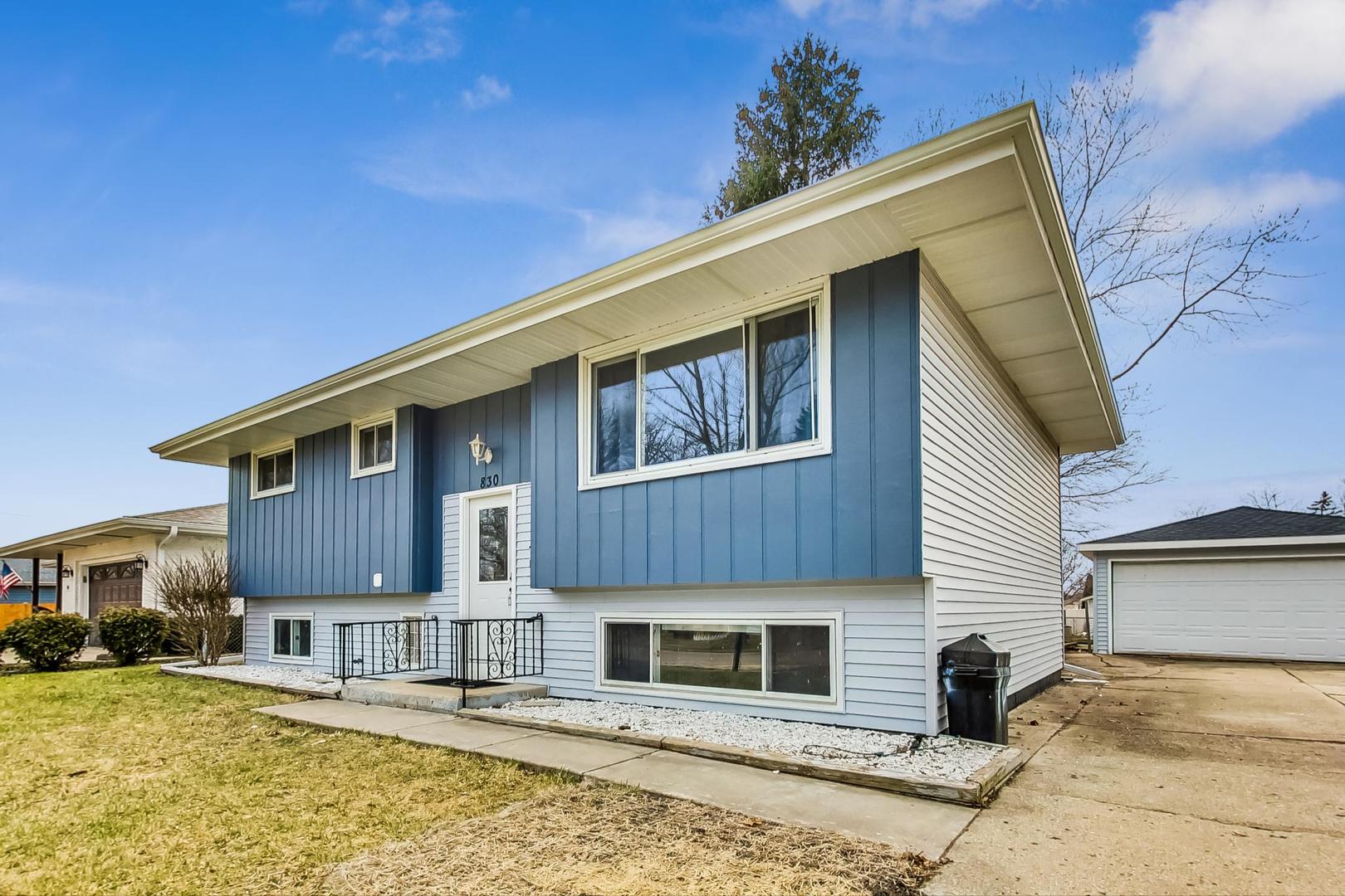 830 Russell Avenue Winthrop Harbor, IL 60096 - Photo 2 of 33 a view of a house with a patio