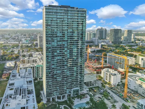 $7,500 | 460 Northeast 28th Street, Unit 2908, Miami, FL 33137
