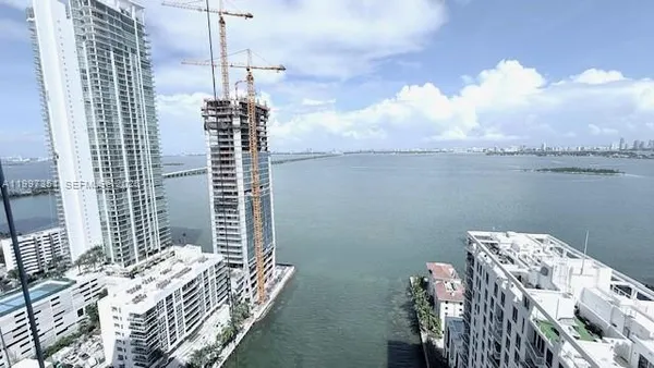 $7,500 | 460 Northeast 28th Street, Unit 2908, Miami, FL 33137