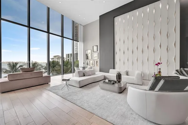 $7,500 | 460 Northeast 28th Street, Unit 2908, Miami, FL 33137