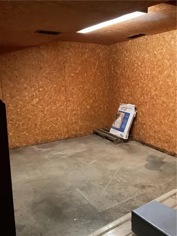 $234,000 | 13504 Spruce Street, Grandview, MO 64030