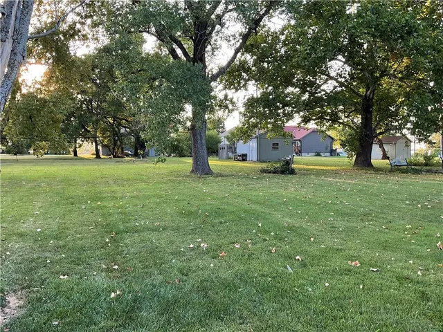 $234,000 | 13504 Spruce Street, Grandview, MO 64030