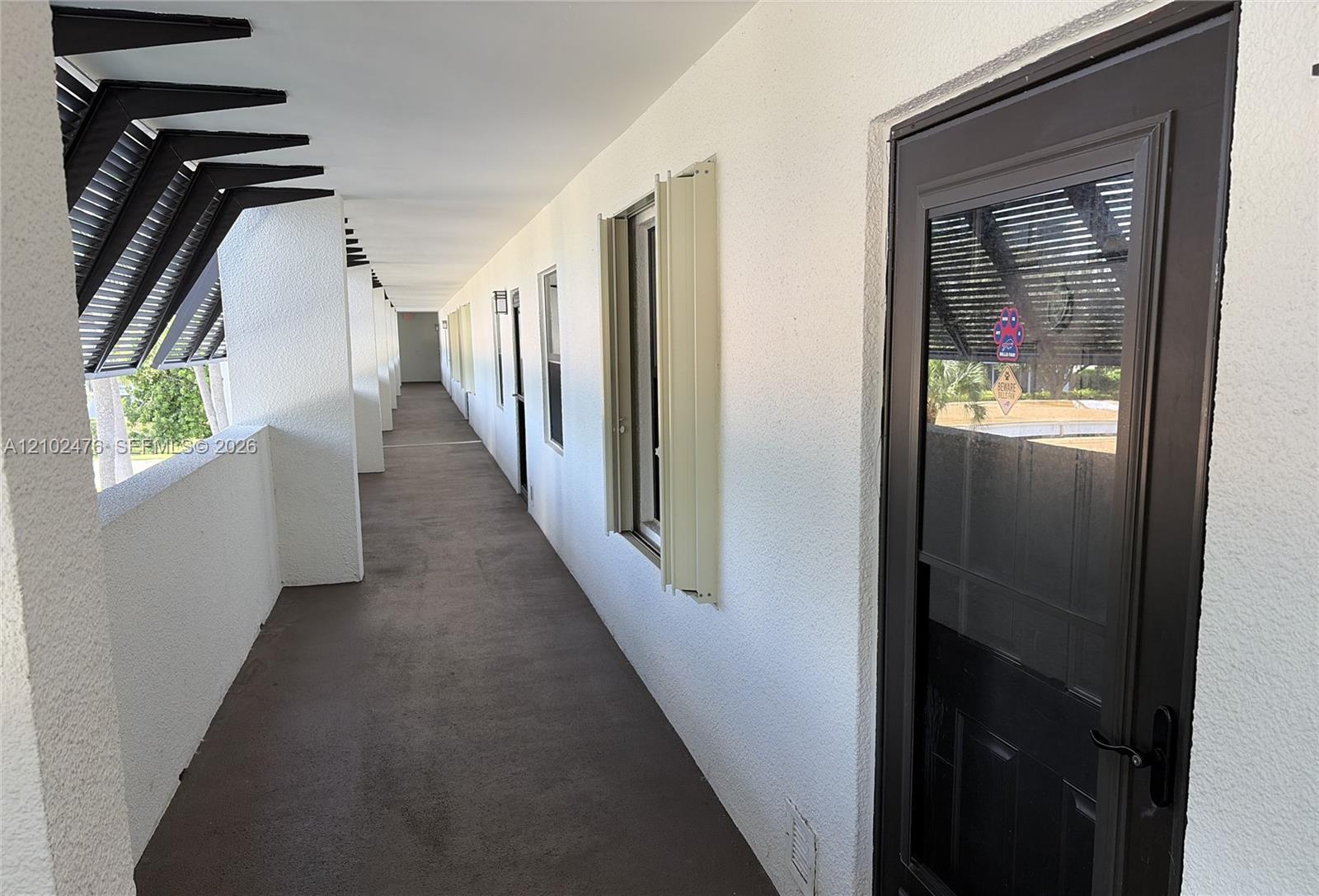 356 Golfview Road, Unit 305 North Palm Beach, FL 33408 - Photo 9 of 34 Unit 305