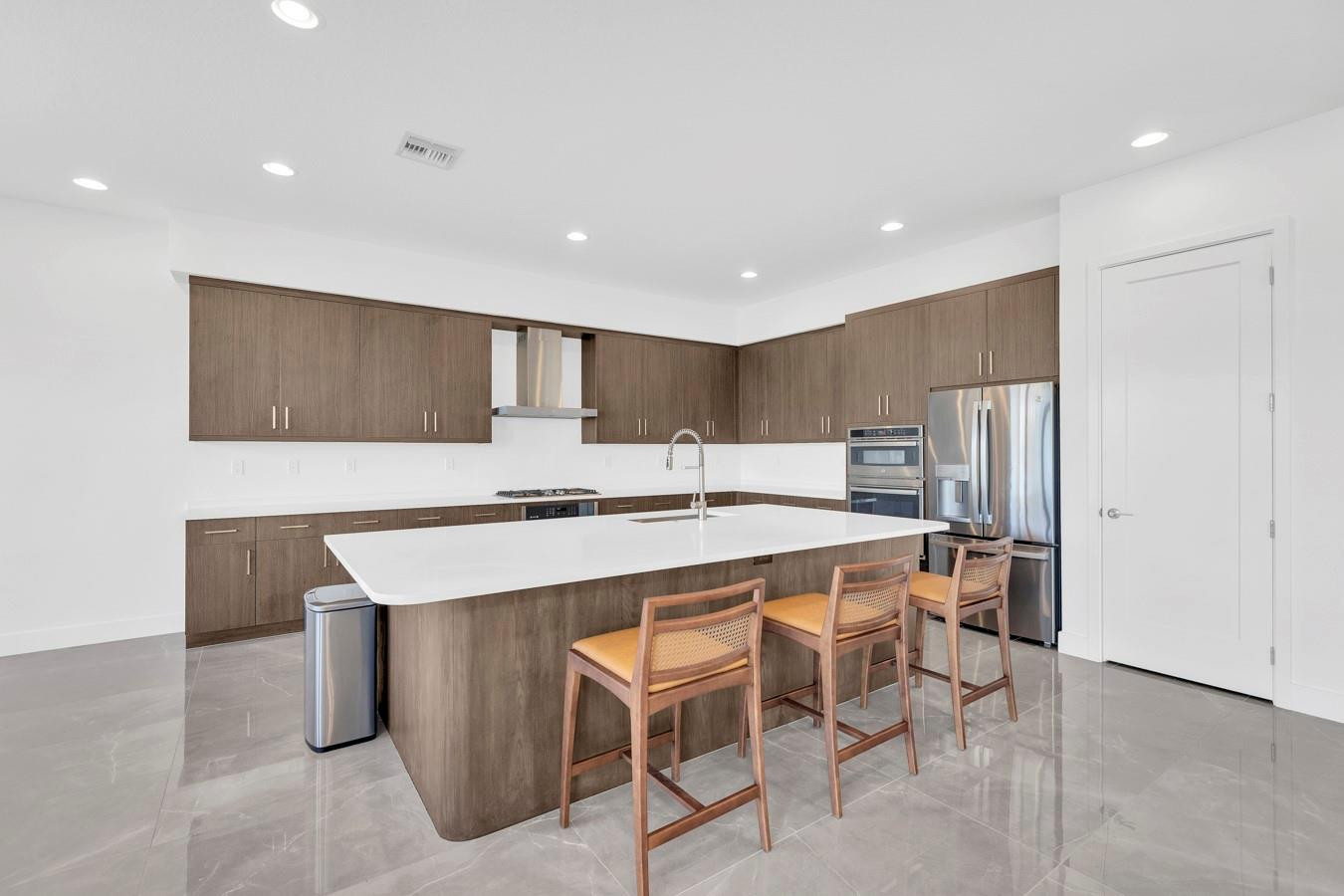 8571 Shoreacres Street Boca Raton, FL 33434 - Photo 23 of 95 Hardwood Kirchen Island