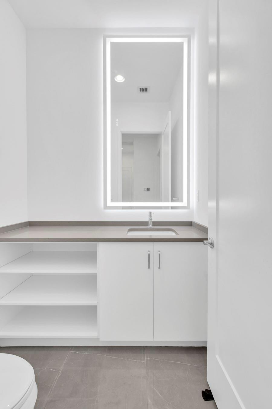 8571 Shoreacres Street Boca Raton, FL 33434 - Photo 37 of 95 Powder Room 1st Floor
