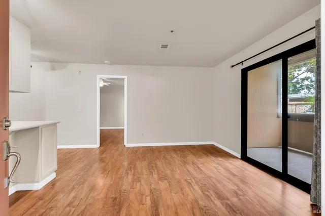 $300,000 | 8201 Camino Colegio, Unit 221, Rohnert Park, CA 94928