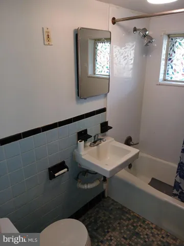 $1,800 | 9 Springfield Road, Unit B, Wrightstown, NJ 08562