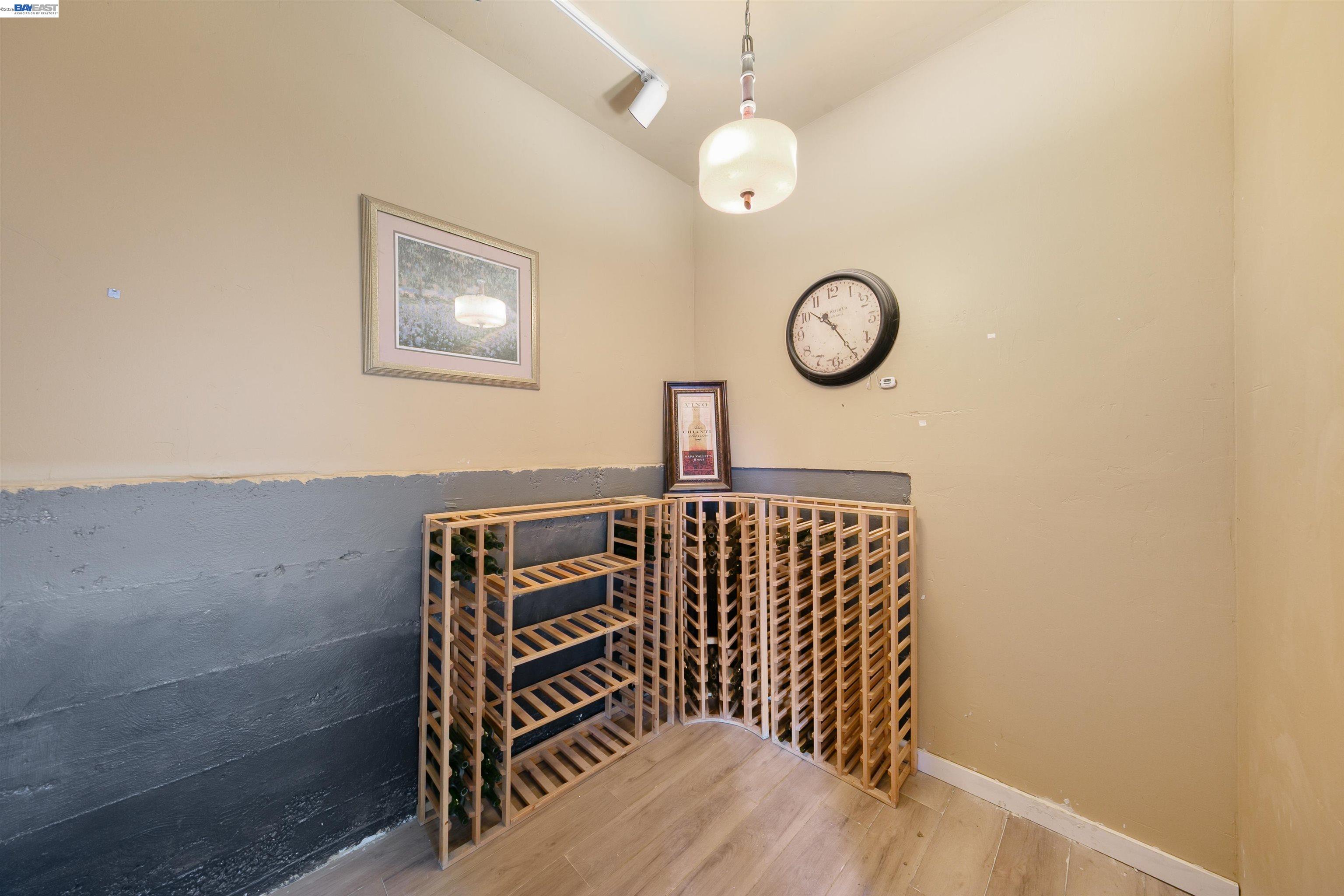 7010 Pinehaven Road Oakland, CA 94611 - Photo 27 of 29