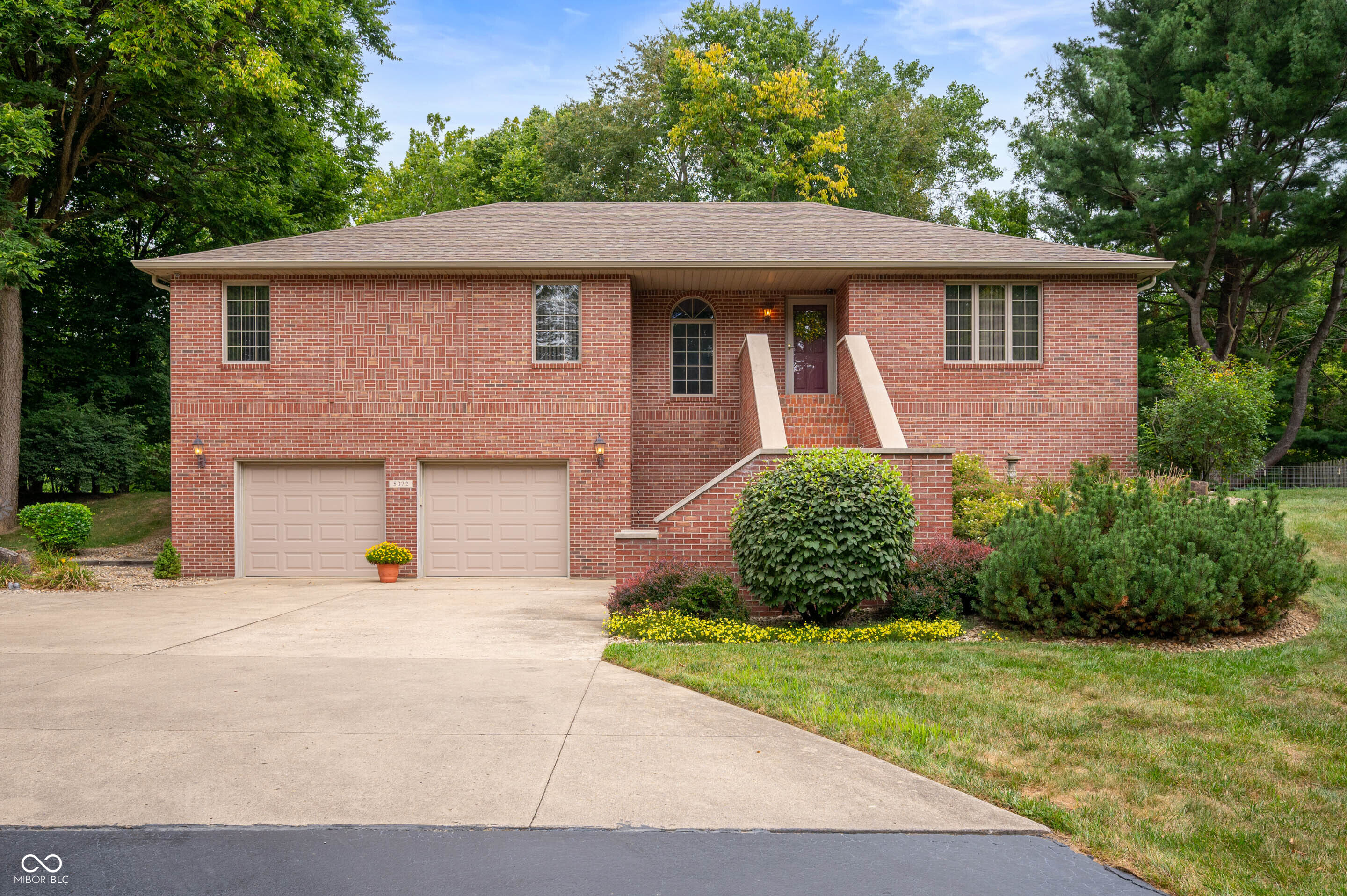 5072 West 8th Street Road Anderson, IN 46011 - Photo 1 of 28 Gallery Image 1