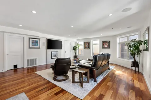 $1,129,000 | 112 West 9th Street, Unit 2, Boston, MA 02127