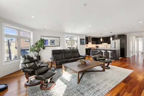 $1,129,000 | 112 West 9th Street, Unit 2, Boston, MA 02127