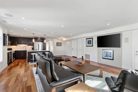 $1,129,000 | 112 West 9th Street, Unit 2, Boston, MA 02127