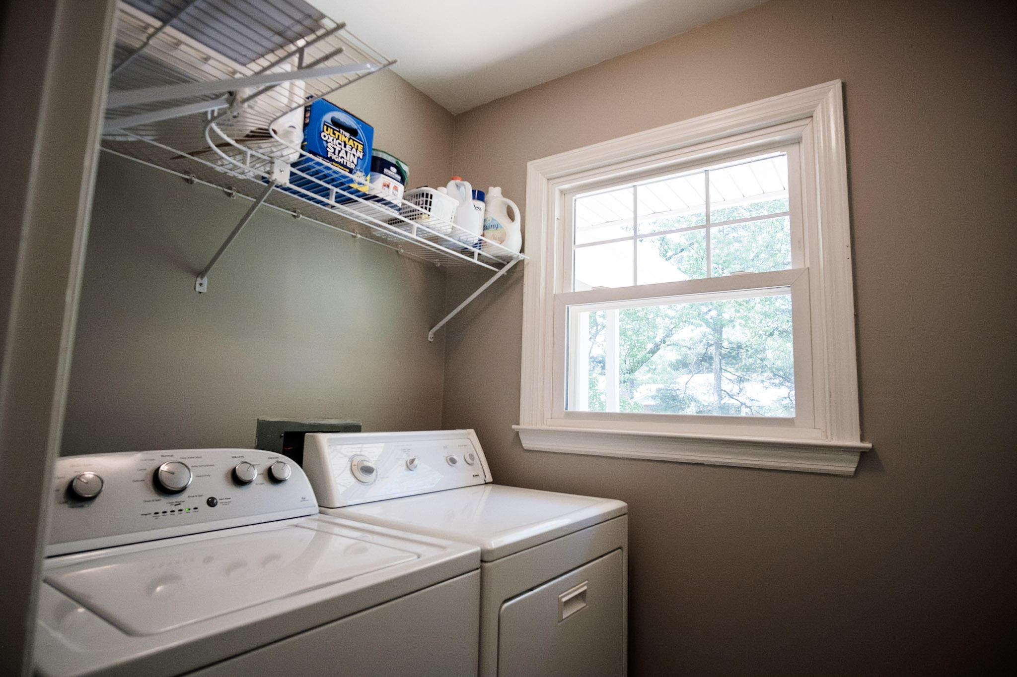 134 Baltusrol Road Hixson, TN 37343 - Photo 14 of 40 Laundry Room