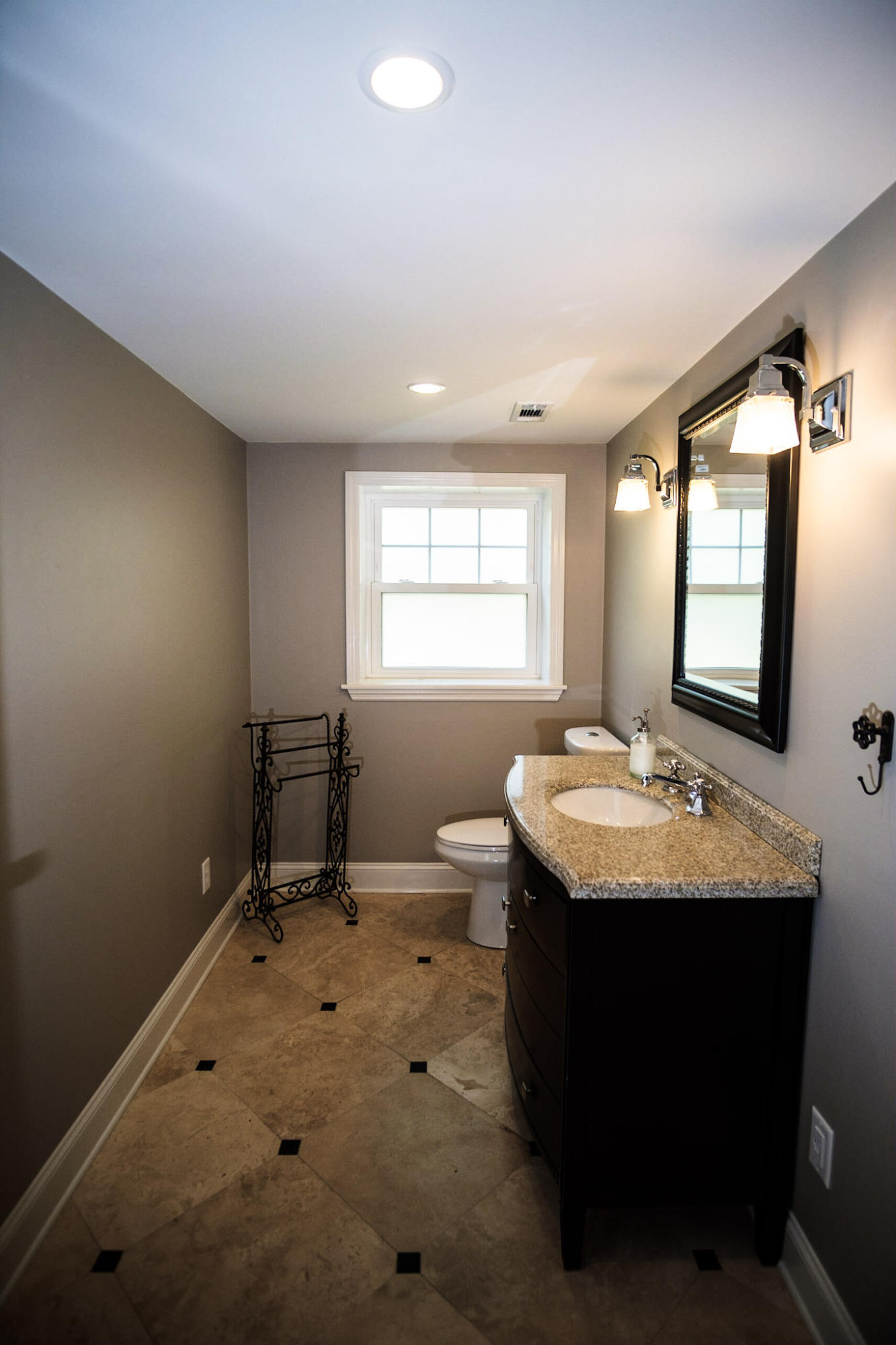 134 Baltusrol Road Hixson, TN 37343 - Photo 28 of 40 Full Bath (basement)