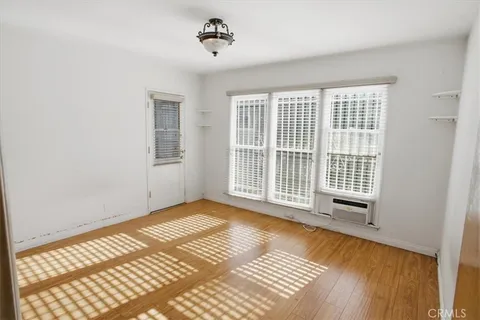 $849,000 | 7007 Whitaker Avenue, Lake Balboa, CA 91406