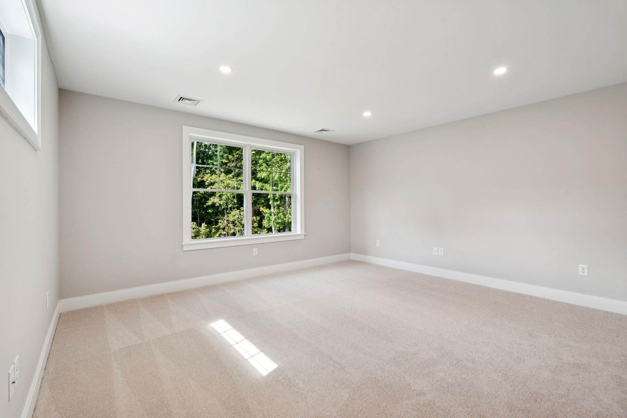 30 Coastal Ridge Lane North Hampton, NH 03862 - Photo 22 of 36 Gallery Image 22