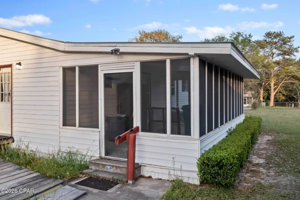 $144,999 | 1845 3rd Avenue, Wausau, FL 32463