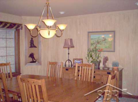 718 Wren Road Frankenmuth, MI 48734 - Photo 11 of 19 20034583-10.JPG
