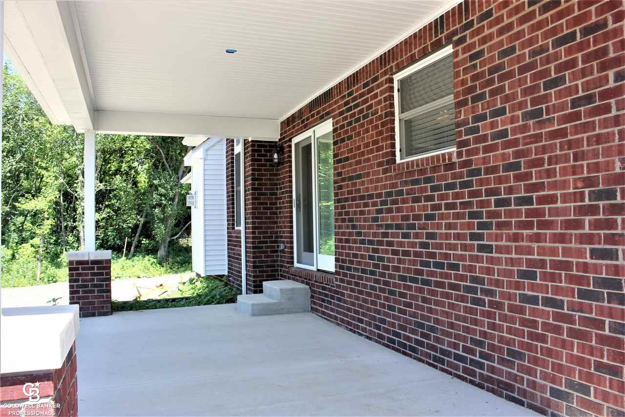 4888 Glover Road Almont, MI 48003 - Photo 10 of 54 31385513-9.JPG