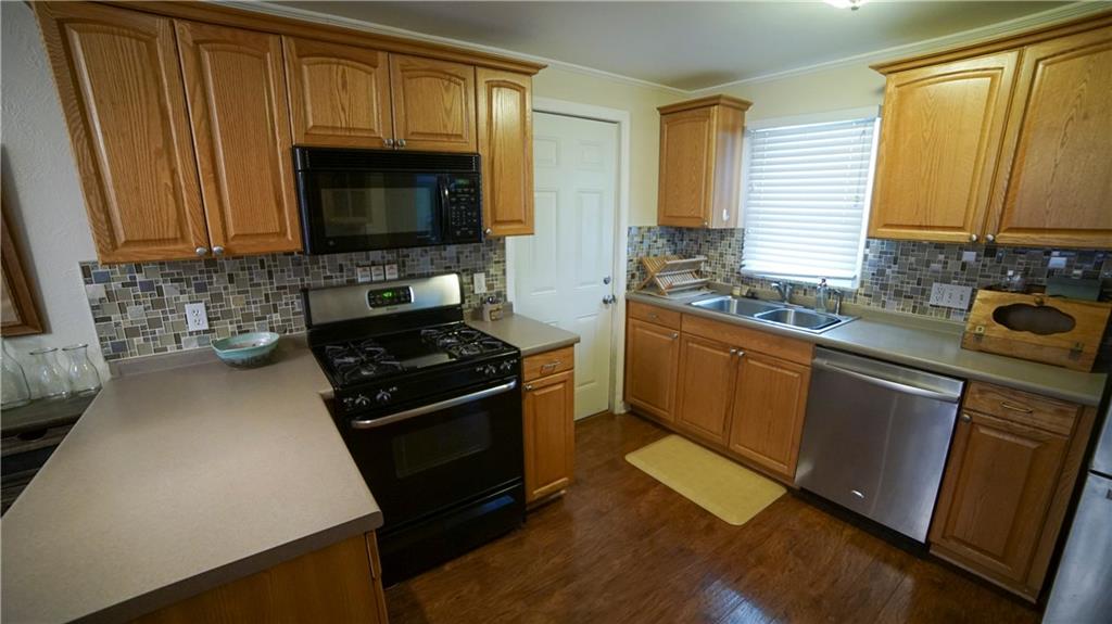 5320 Baptist Road Pittsburgh, PA 15236 - Photo 5 of 25 Gallery Image 5