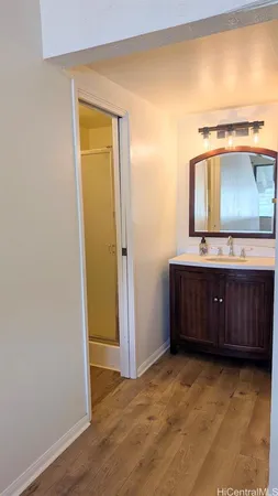 $3,900 | 340 Kawaihae Street, Unit H, Honolulu, HI 96825