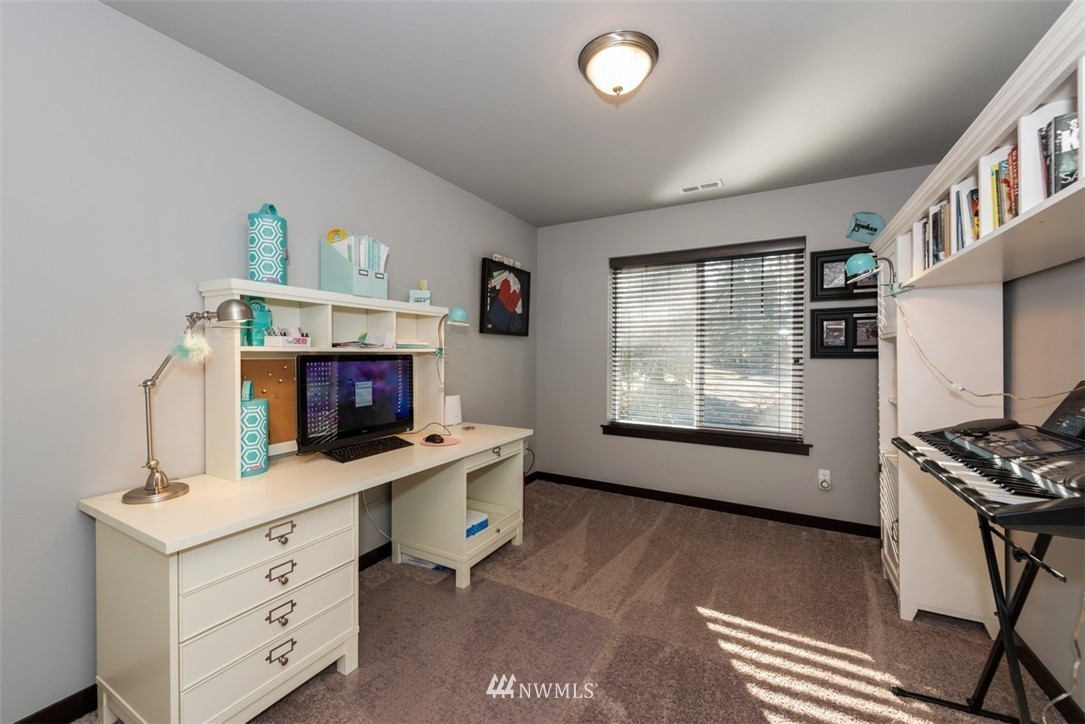 19303 Badke Road Snohomish, WA 98290 - Photo 12 of 32
