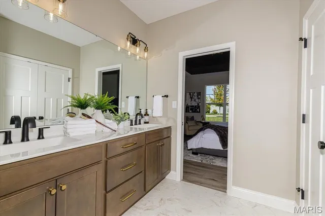 $399,900 | 1 Brookmont @ Ryehill Manor Street, St. Peters, MO 63376