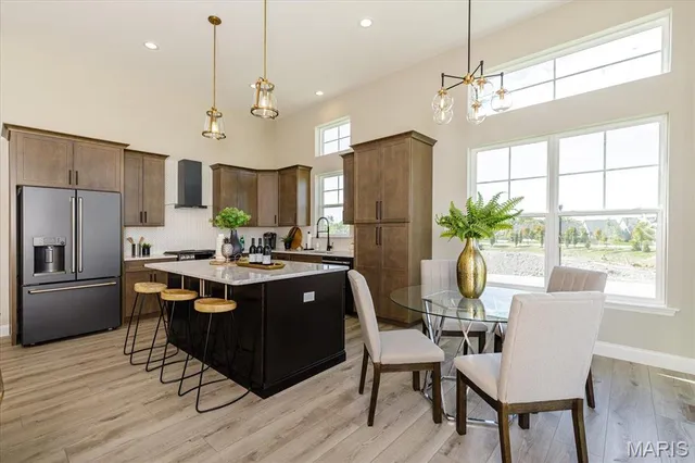 $399,900 | 1 Brookmont @ Ryehill Manor Street, St. Peters, MO 63376