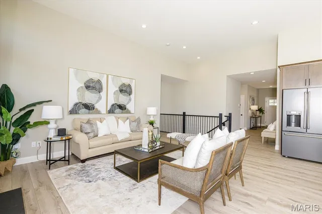 $399,900 | 1 Brookmont @ Ryehill Manor Street, St. Peters, MO 63376