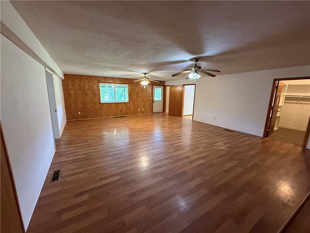 4250 AR 7 Jasper, AR 72641 - Photo 6 of 47 Gallery Image 6