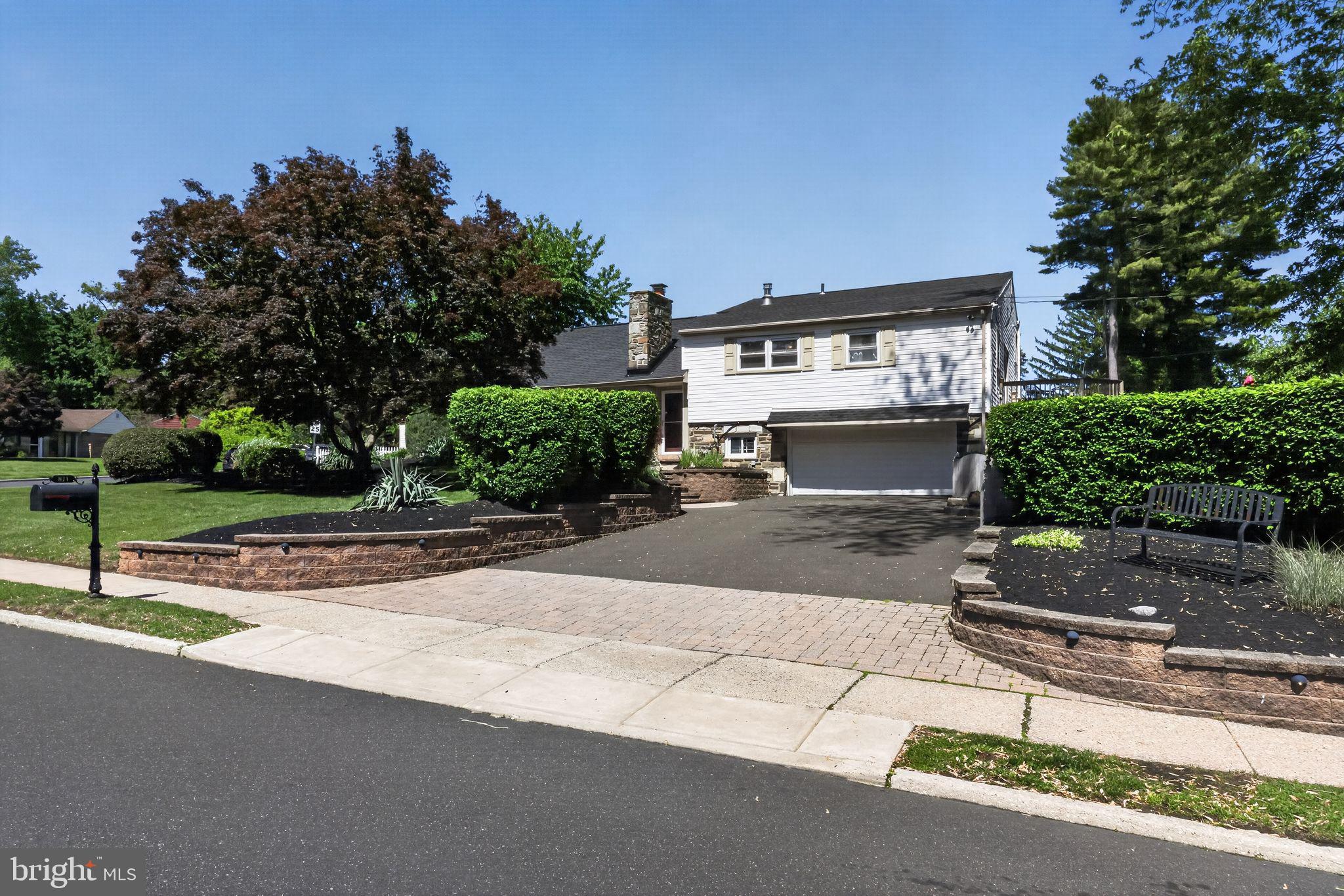 821 Beverly Road Rydal, PA 19046 - Photo 4 of 37 Gallery Image 4