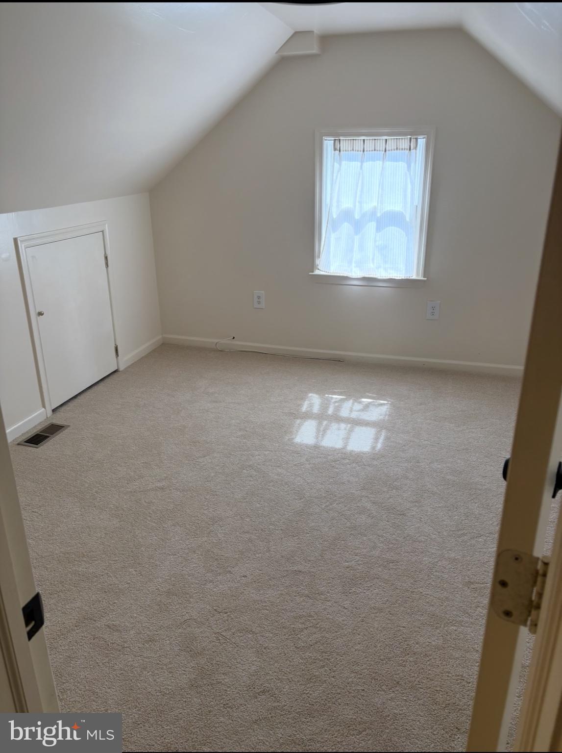 1026 West Browning Road Bellmawr, NJ 08031 - Photo 11 of 24
