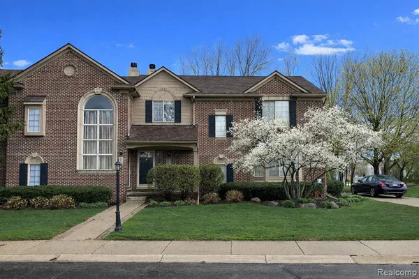 $300,000 | 136 Sheffield Court, Canton, MI 48188