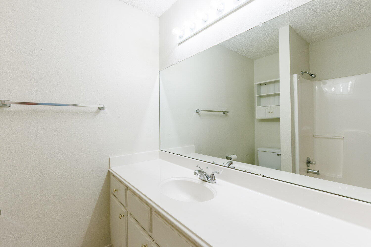 2614 81st Street, Unit B Lubbock, TX 79423 - Photo 18 of 22 large (17)