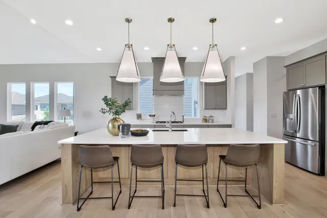 $847,883 | 3613 North Bristol Street, Wichita, KS 67226