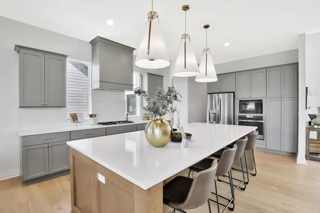 $847,883 | 3613 North Bristol Street, Wichita, KS 67226