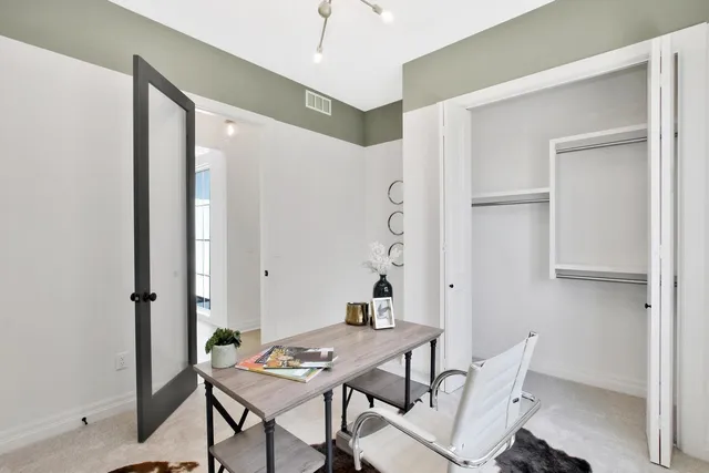 $847,883 | 3613 North Bristol Street, Wichita, KS 67226