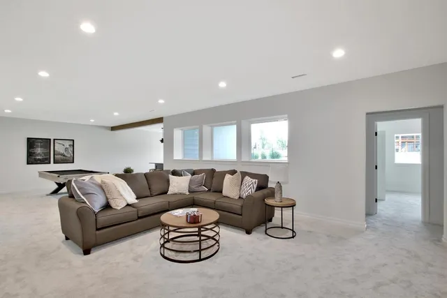 $847,883 | 3613 North Bristol Street, Wichita, KS 67226