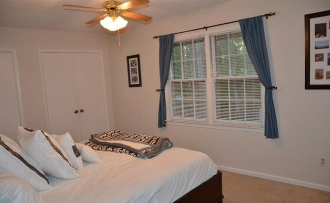 7809 Hemlock Court Raleigh, NC 27615 - Photo 10 of 17 Photo 10